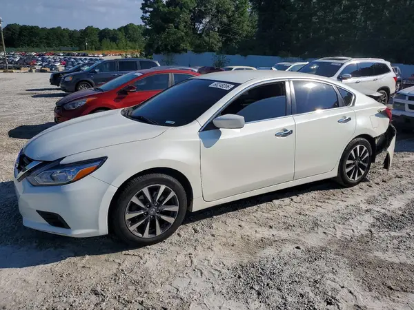 1N4AL3AP3HC188294 2017 NISSAN ALTIMA - Image 1