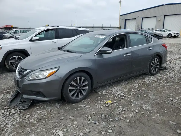 1N4AL3AP3HC189588 2017 NISSAN ALTIMA - Image 1