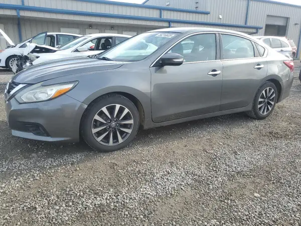 1N4AL3AP3HC190997 2017 NISSAN ALTIMA - Image 1