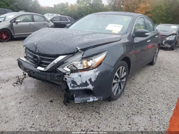 1N4AL3AP3HC192250 2017 NISSAN ALTIMA - Image 2