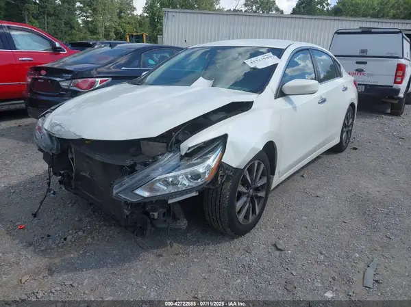 1N4AL3AP3HC199215 2017 NISSAN ALTIMA - Image 2