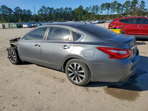 1N4AL3AP3HC199778 2017 NISSAN ALTIMA - Image 2