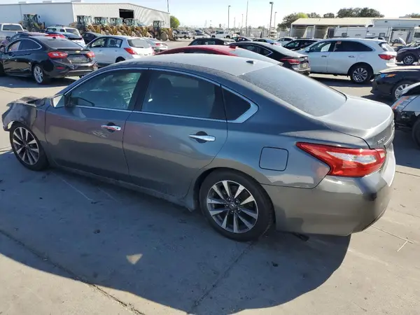 1N4AL3AP3HC209645 2017 NISSAN ALTIMA - Image 2