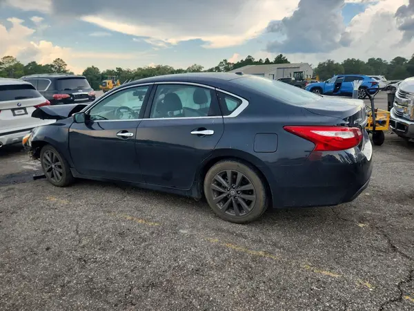 1N4AL3AP3HC210164 2017 NISSAN ALTIMA - Image 2