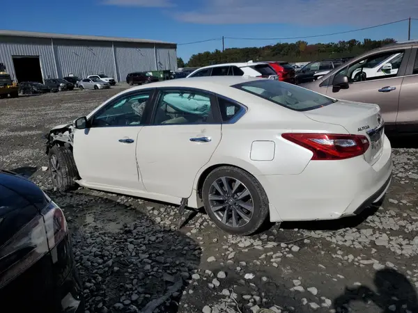 1N4AL3AP3HC214876 2017 NISSAN ALTIMA - Image 2