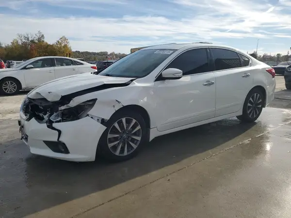 1N4AL3AP3HC216790 2017 NISSAN ALTIMA - Image 1