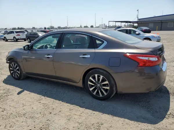 1N4AL3AP3HC218149 2017 NISSAN ALTIMA - Image 2