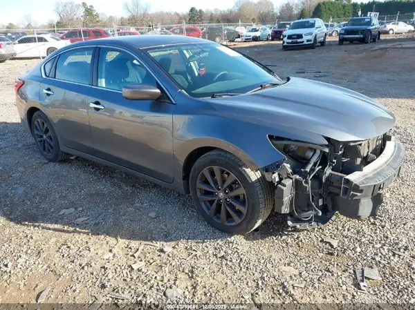 1N4AL3AP3HC223819 2017 NISSAN ALTIMA - Image 1