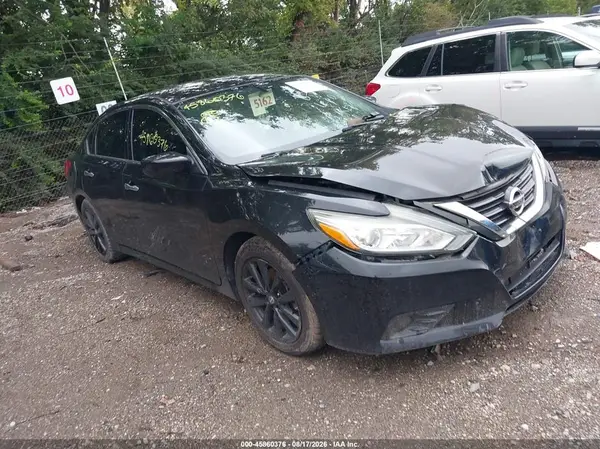 1N4AL3AP3HC224615 2017 NISSAN ALTIMA - Image 1