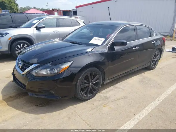 1N4AL3AP3HC227059 2017 NISSAN ALTIMA - Image 2