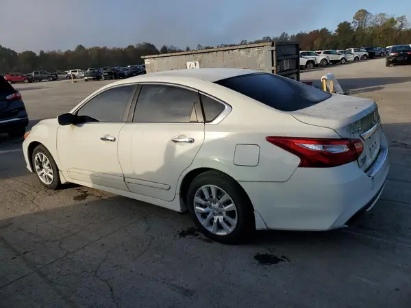 1N4AL3AP3HC228499 2017 NISSAN ALTIMA - Image 2