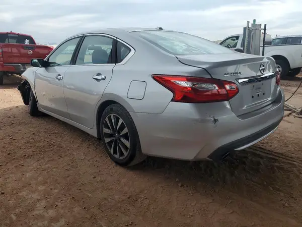 1N4AL3AP3HC230043 2017 NISSAN ALTIMA - Image 2