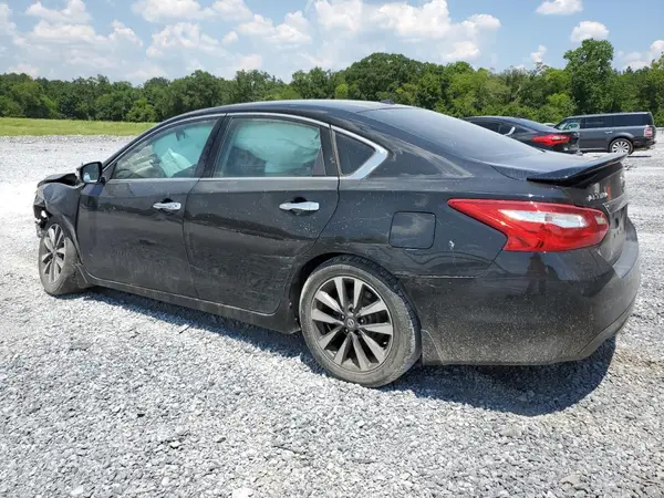 1N4AL3AP3HC233573 2017 NISSAN ALTIMA - Image 2