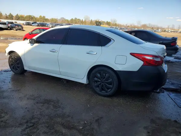 1N4AL3AP3HC233993 2017 NISSAN ALTIMA - Image 2