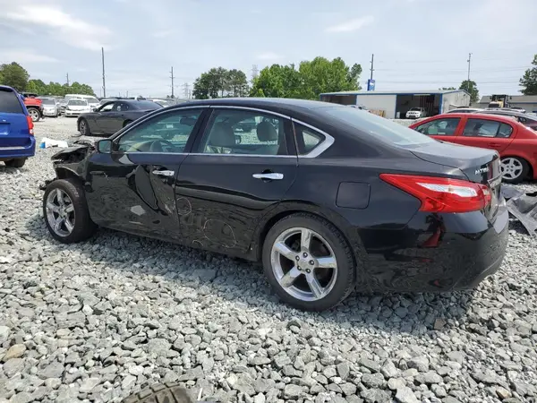 1N4AL3AP3HC235467 2017 NISSAN ALTIMA - Image 2