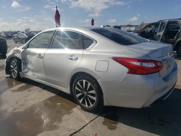 1N4AL3AP3HC236912 2017 NISSAN ALTIMA - Image 2