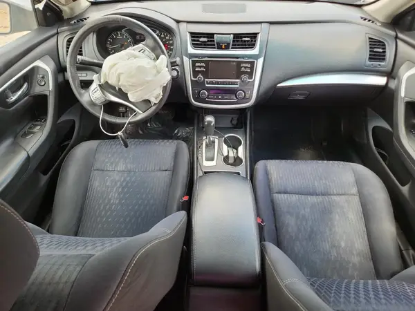1N4AL3AP3HC236988 2017 NISSAN ALTIMA - Image 8