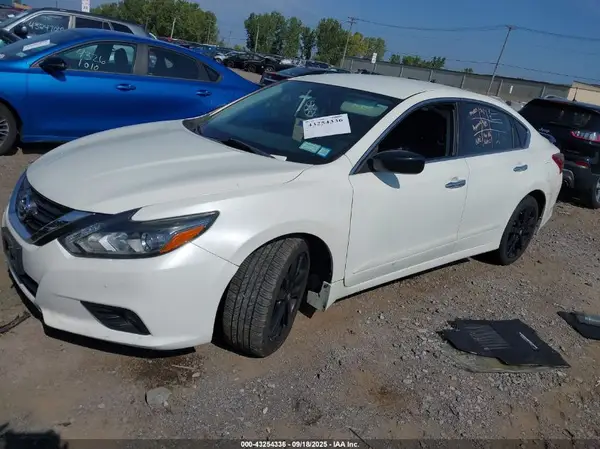 1N4AL3AP3HC237218 2017 NISSAN ALTIMA - Image 2