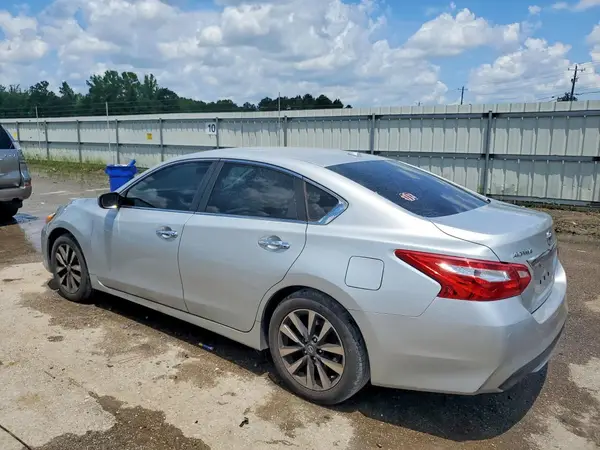 1N4AL3AP3HC237381 2017 NISSAN ALTIMA - Image 2