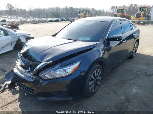 1N4AL3AP3HC237543 2017 NISSAN ALTIMA - Image 2