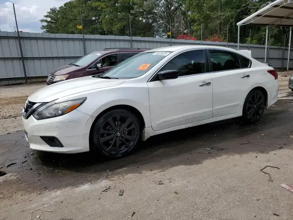 1N4AL3AP3HC238952 2017 NISSAN ALTIMA - Image 1