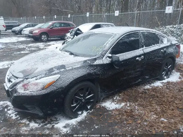 1N4AL3AP3HC239745 2017 NISSAN ALTIMA - Image 2