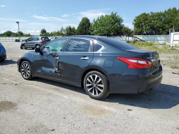 1N4AL3AP3HC239860 2017 NISSAN ALTIMA - Image 2