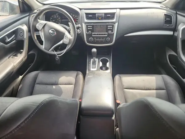 1N4AL3AP3HC240975 2017 NISSAN ALTIMA - Image 8