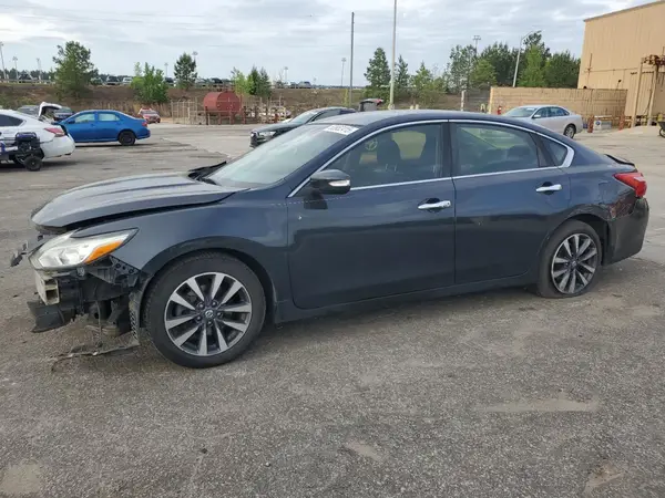 1N4AL3AP3HC243228 2017 NISSAN ALTIMA - Image 1