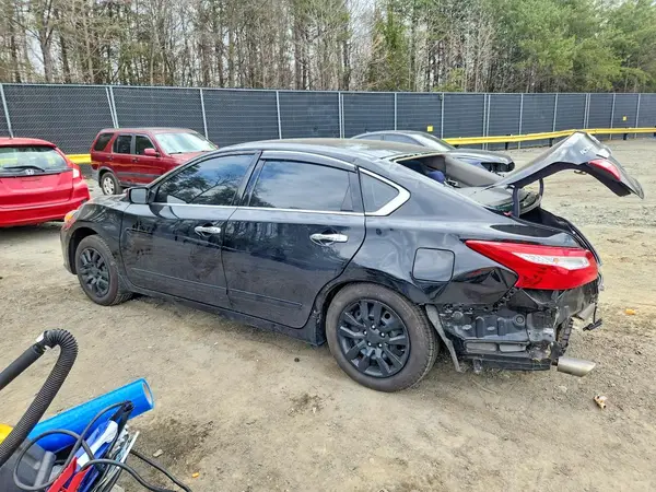 1N4AL3AP3HC245156 2017 NISSAN ALTIMA - Image 2