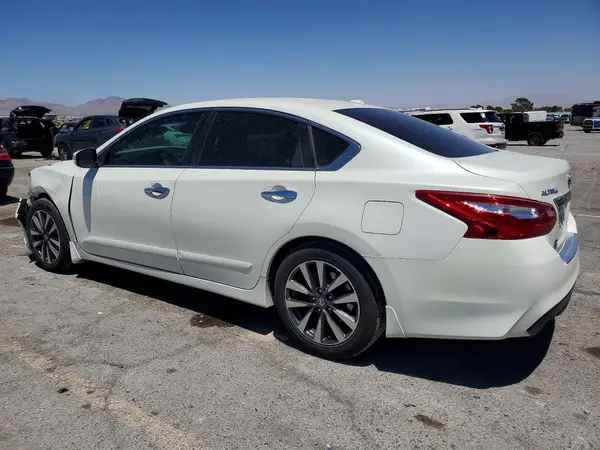 1N4AL3AP3HC248137 2017 NISSAN ALTIMA - Image 2