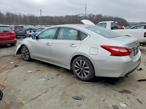 1N4AL3AP3HC251023 2017 NISSAN ALTIMA - Image 2