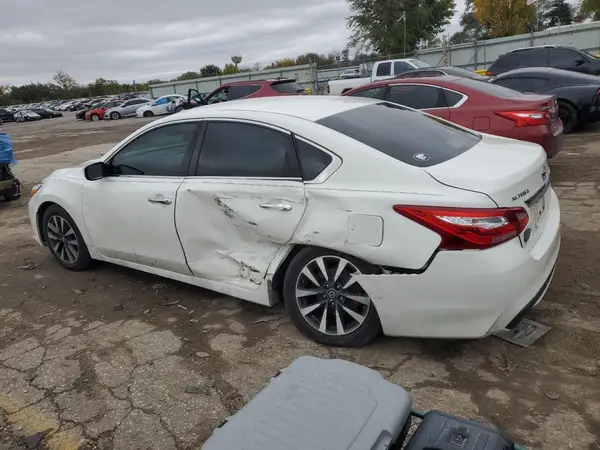 1N4AL3AP3HC252334 2017 NISSAN ALTIMA - Image 2