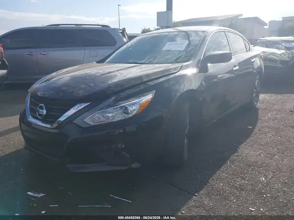 1N4AL3AP3HC252852 2017 NISSAN ALTIMA - Image 2