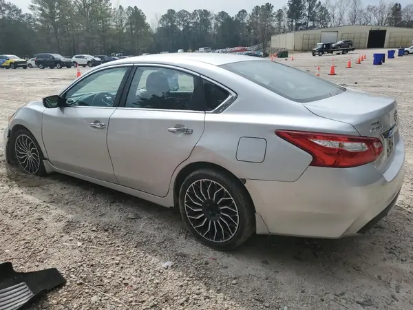1N4AL3AP3HC253810 2017 NISSAN ALTIMA - Image 2