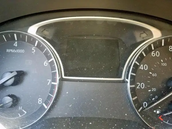 1N4AL3AP3HC256335 2017 NISSAN ALTIMA - Image 8