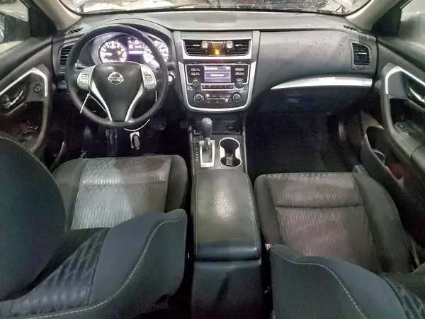 1N4AL3AP3HC256853 2017 NISSAN ALTIMA - Image 8