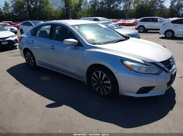 1N4AL3AP3HC259106 2017 NISSAN ALTIMA - Image 1