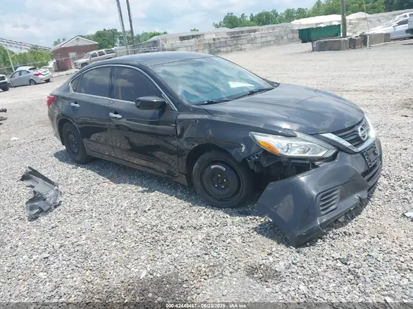 1N4AL3AP3HC259171 2017 NISSAN ALTIMA - Image 1