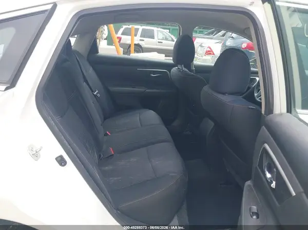 1N4AL3AP3HC260949 2017 NISSAN ALTIMA - Image 8