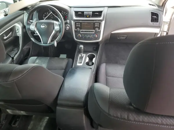 1N4AL3AP3HC263110 2017 NISSAN ALTIMA - Image 8