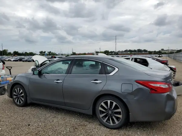 1N4AL3AP3HC263222 2017 NISSAN ALTIMA - Image 2