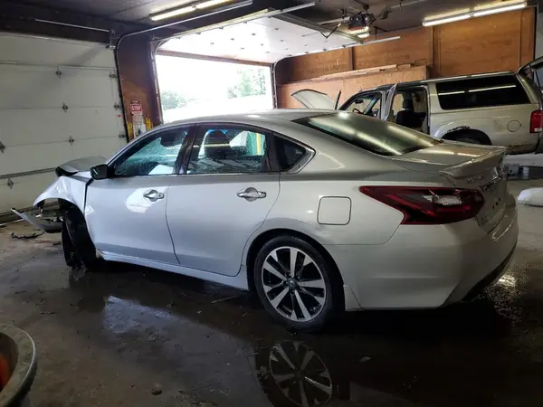 1N4AL3AP3HC263673 2017 NISSAN ALTIMA - Image 2