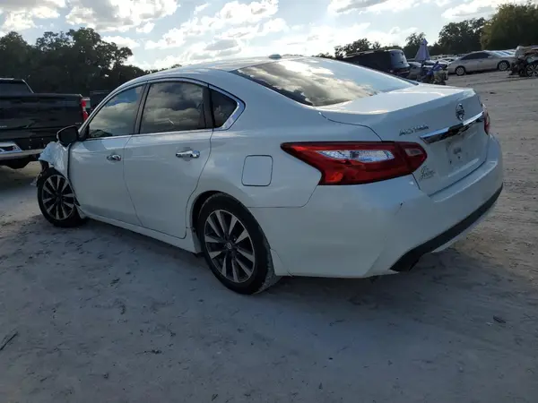1N4AL3AP3HC264855 2017 NISSAN ALTIMA - Image 2