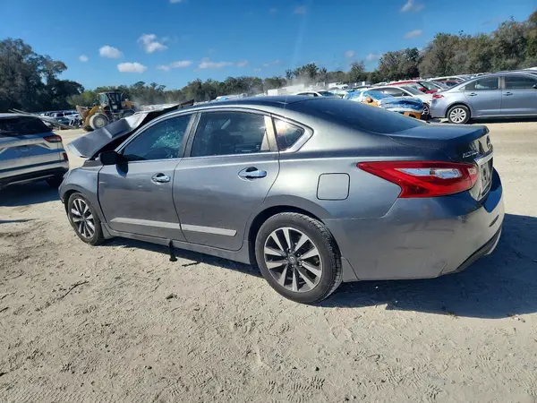 1N4AL3AP3HC266119 2017 NISSAN ALTIMA - Image 2