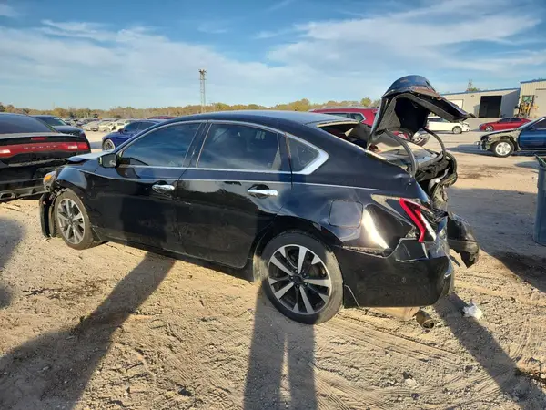 1N4AL3AP3HC266296 2017 NISSAN ALTIMA - Image 2