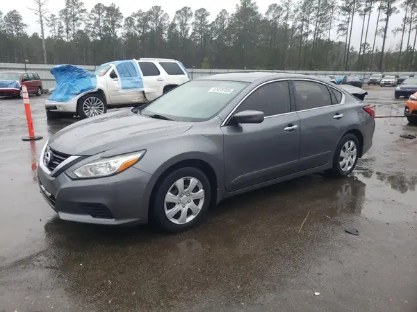 1N4AL3AP3HC267125 2017 NISSAN ALTIMA - Image 1