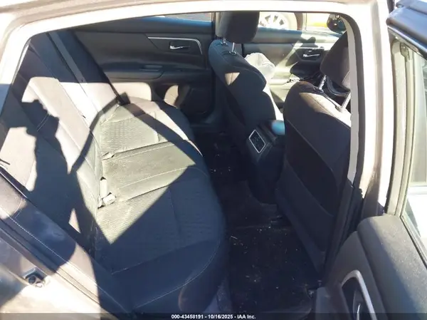1N4AL3AP3HC268114 2017 NISSAN ALTIMA - Image 8