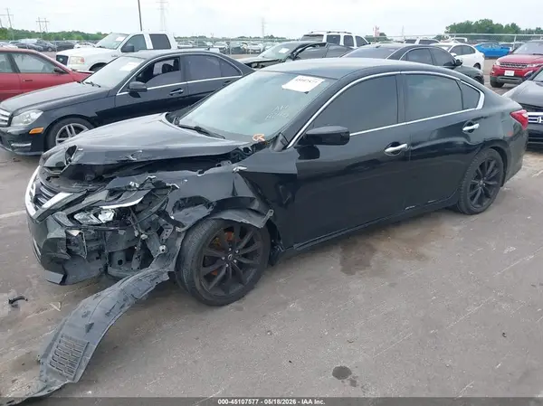 1N4AL3AP3HC268243 2017 NISSAN ALTIMA - Image 2