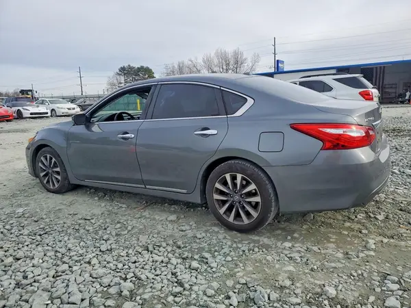 1N4AL3AP3HC269974 2017 NISSAN ALTIMA - Image 2
